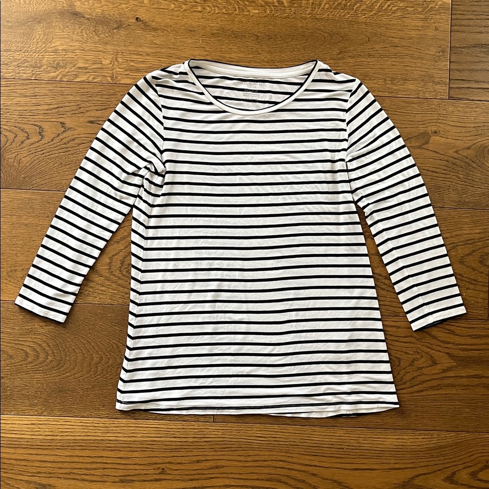 Alice Walk Crew three quarter tee black and white stripe sz XS